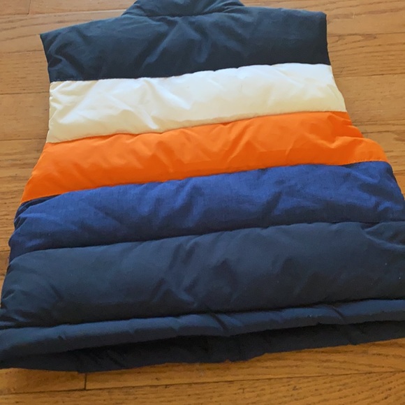 Boys puffer vest Nautica size 2T New wTags !! - Picture 2 of 3